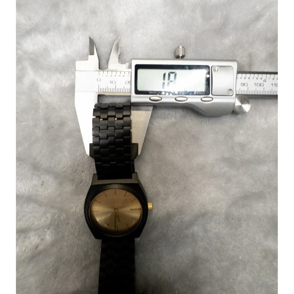 Nixon Minimalist Time Teller Mens 37mm Watch Matte Black Case & Gold Dial